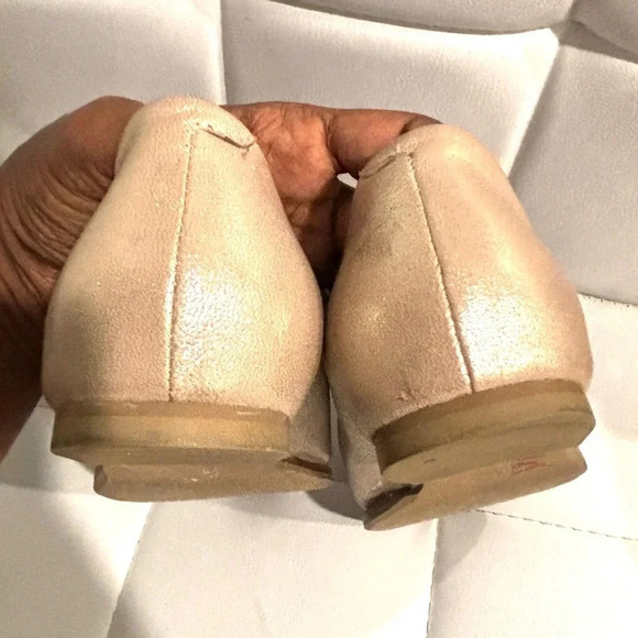 Anthropologie Cream Flats - Picture 6 of 7